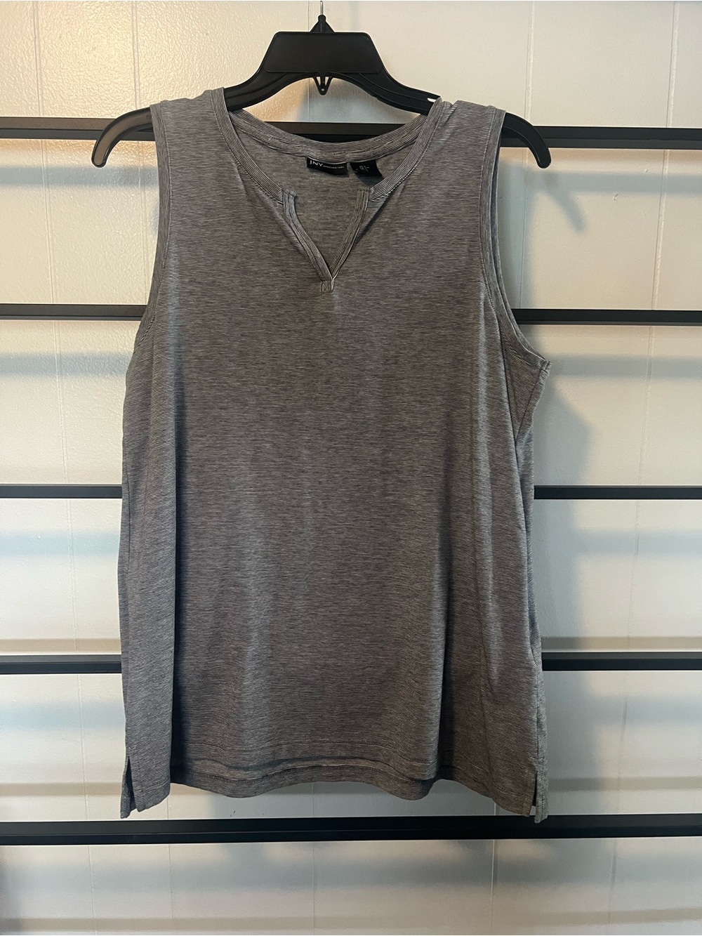 VGC Women's Size Large, Jones New York Sleeveless Top, B3 - Picture 1 of 6